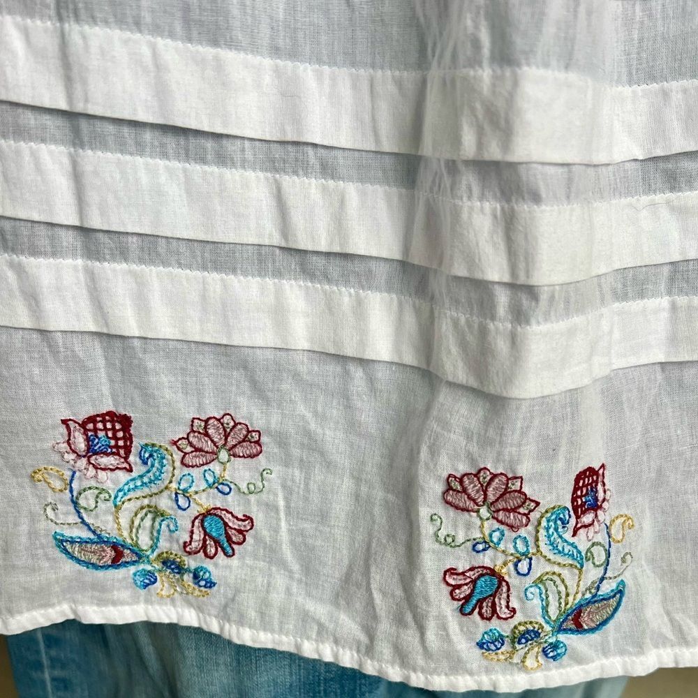 ANTHROPOLOGIE - WHITE EMBROIDERED TUNIC - SIZE M - Picture 4 of 7